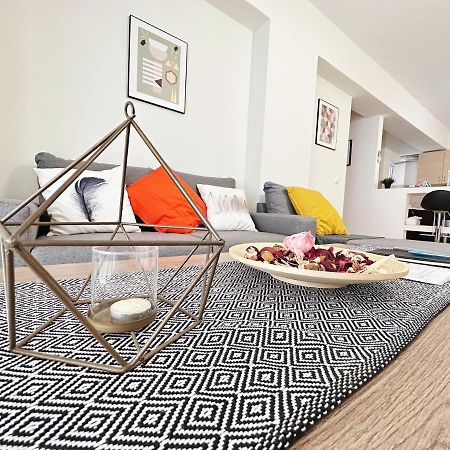 Ah Your Property In Aten Exteriör bild